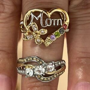 Heart Mom rings Gold and silver size 7